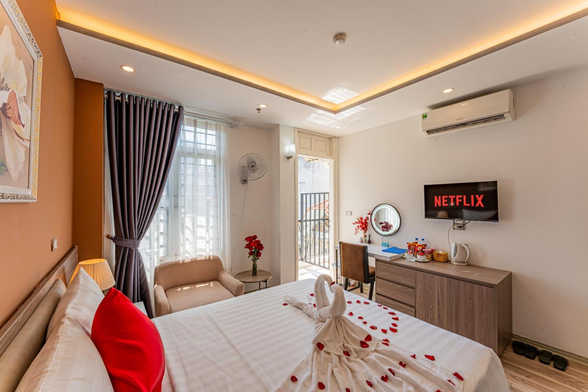 Moon Hotel 26 Do Quang 河内 外观 照片