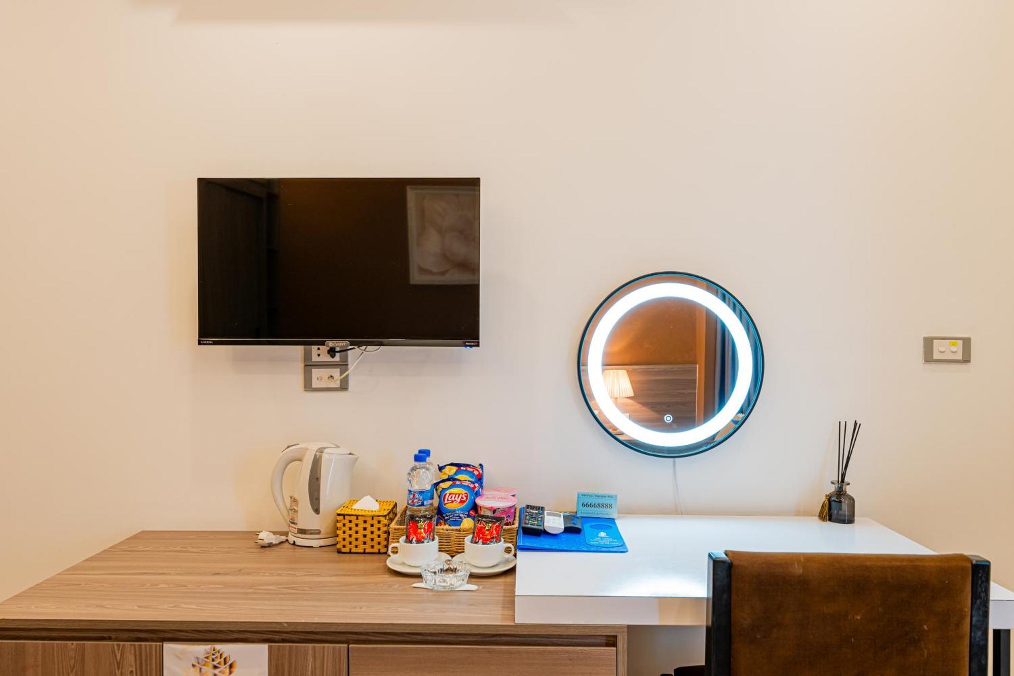 Moon Hotel 26 Do Quang 河内 外观 照片